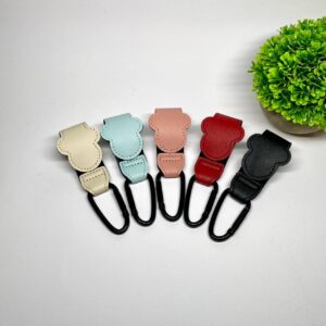Busy Cube Holders